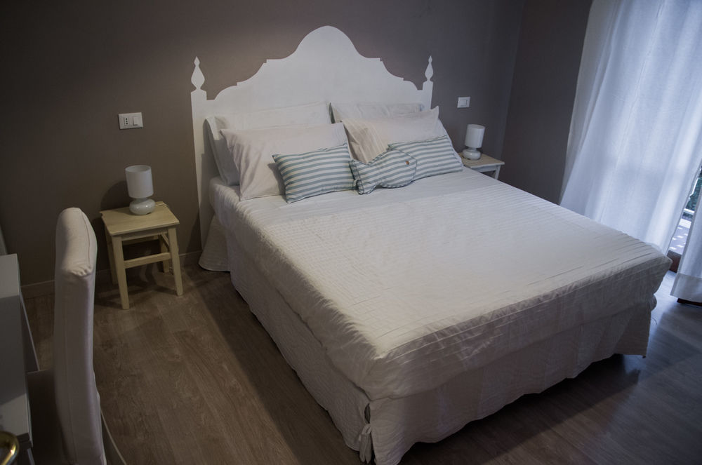 B&B Nannalia Marina Di Carrara Bagian luar foto